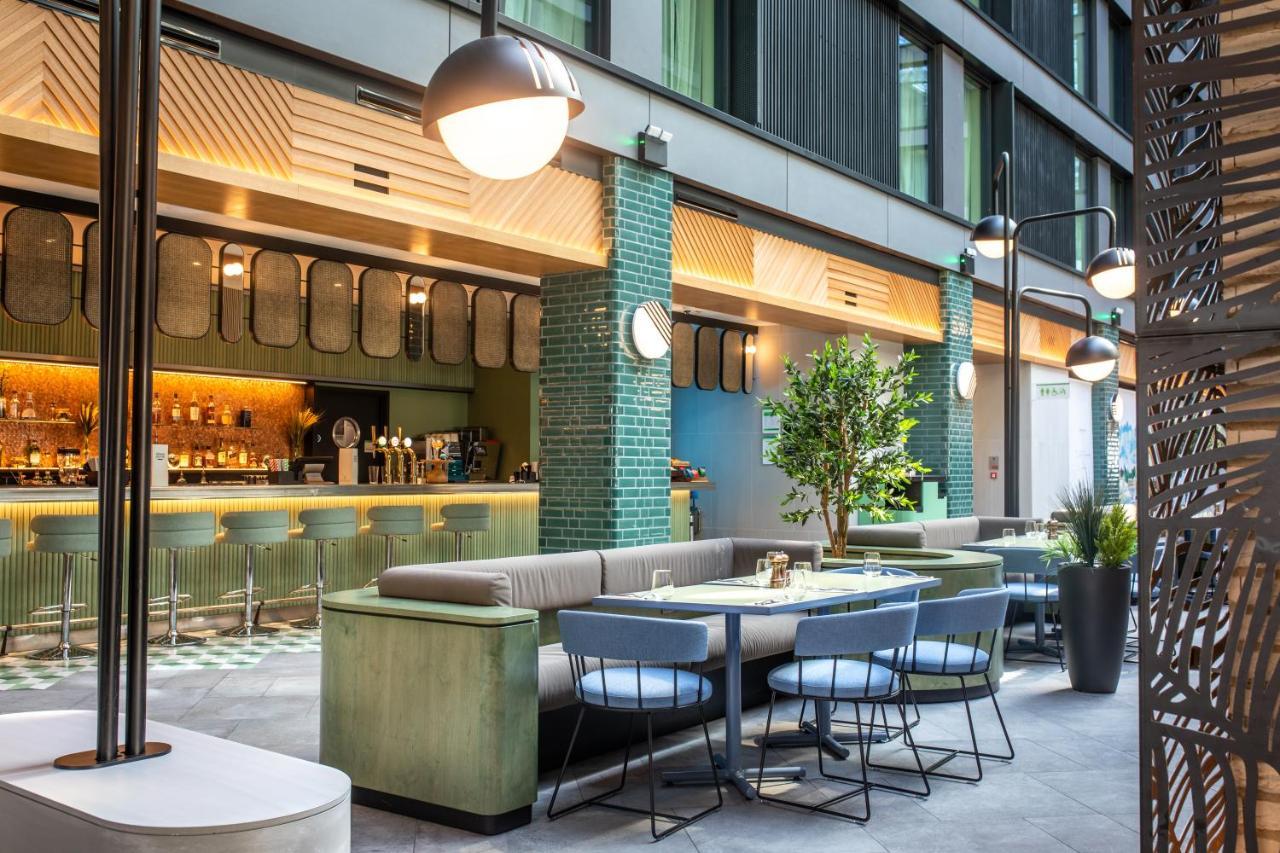 Staybridge Suites London Heathrow - Bath Road, An Ihg Aparthotel Hillingdon Exterior foto